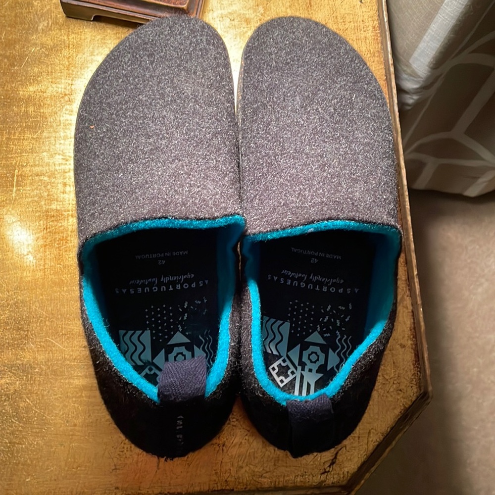 Asportuguesas gray flannel shoes
